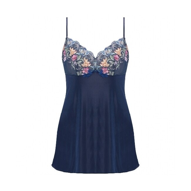 トリンプ❤️90　ドレスのような光沢　サテン素材キャミソール トリンプ❤️90 ドレスのような光沢 サテン素材キャミソール