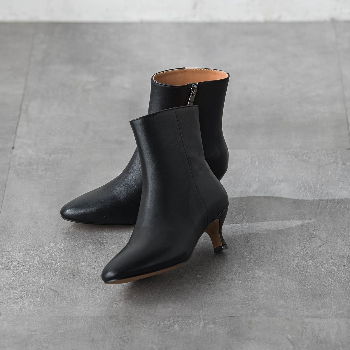 KBF/スリムショートブーツ ケービーエフ KBF プランプトゥショート