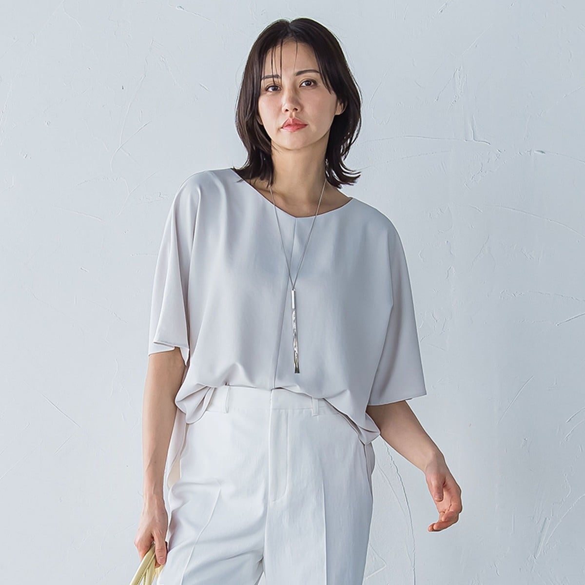 ドレープネックサテンブラウス≪手洗い可能≫ | ロートレアモン