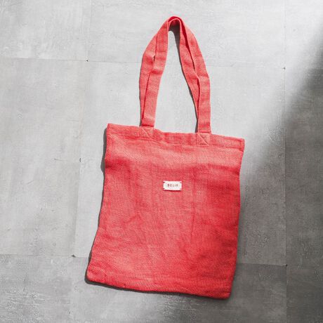 [^ԁF3103-52701]̃V_[obÓAlƃ~[gpn̗pAy₩ŒʋC̗ǂdオɂȂĂ܂Bi`ȕƐ[݂̂FAgނقǂɖ킢܂BJWAȃX^Ci`ȃR[fBl[g܂ŕL킹₷obOłBno / DLY-206165LINEN RAMIE LENO WEAVE GARMENT DYE SHOULDER BAG֘A[hF̓ Mtg