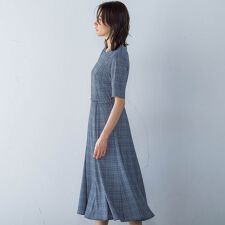 フィットアンドフレアワンピース≪洗濯機で洗える≫