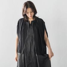 【WEB限定】スリットスリーブノーカラーブルゾン≪手洗い可能≫