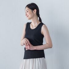 【一部店舗限定販売】チュールディテールニットタンクトップ≪手洗い可能≫ | ロートレアモン(LAUTREAMONT)