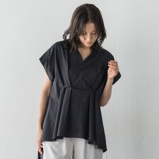 タイプライターペプラムブラウス≪洗濯機で洗える≫