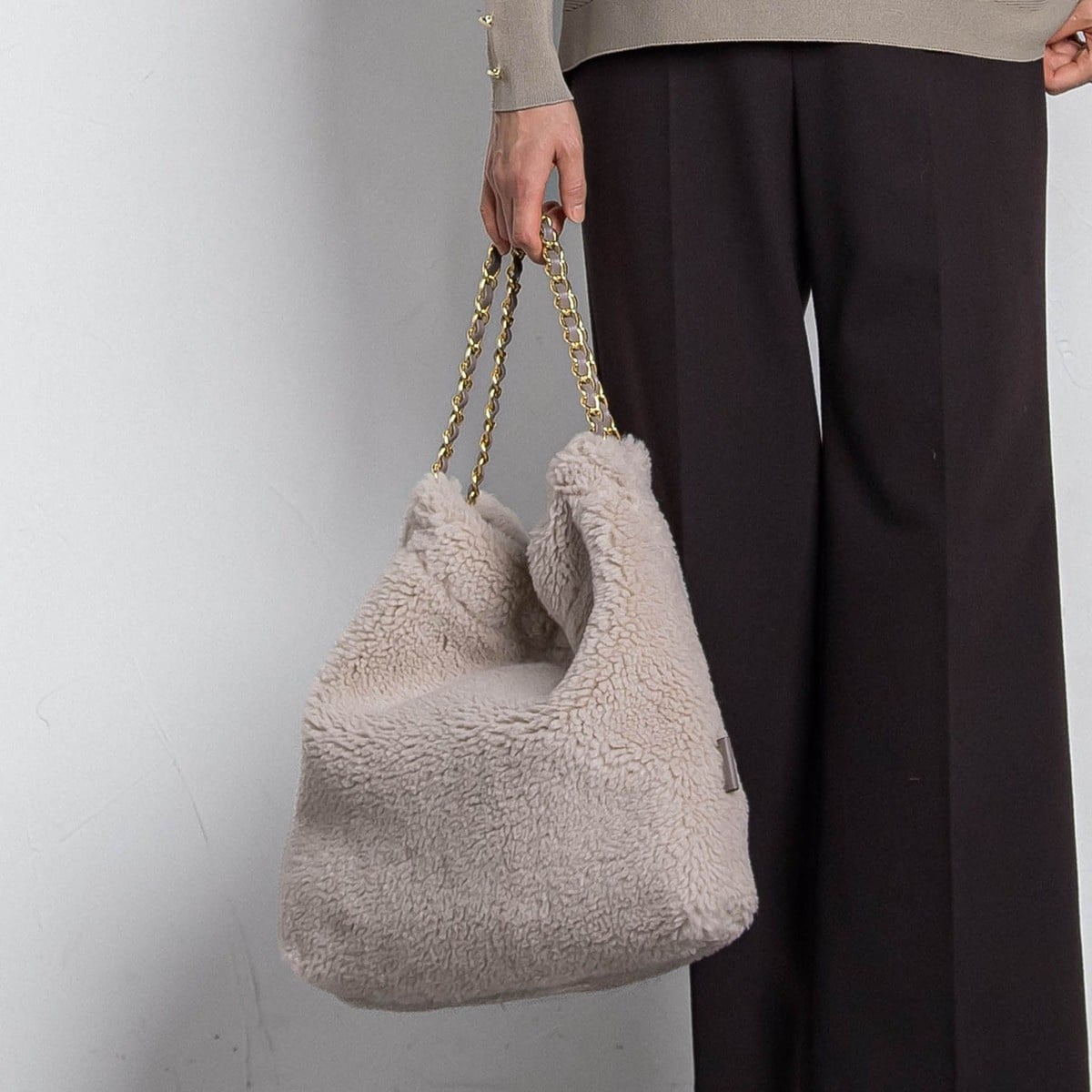 【WEB限定】【VIOLAd'ORO】エコムートン チェーンショルダートートM ELMO / V-8