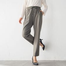 ロートレアモン(LAUTREAMONT)の【WEB限定】Active Beautyテーパードパンツ≪13号・15号あり/洗濯機で洗える≫