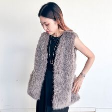 ロートレアモン(LAUTREAMONT)の【WEB限定】シャギーライトジレ