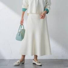 フレアニットスカート