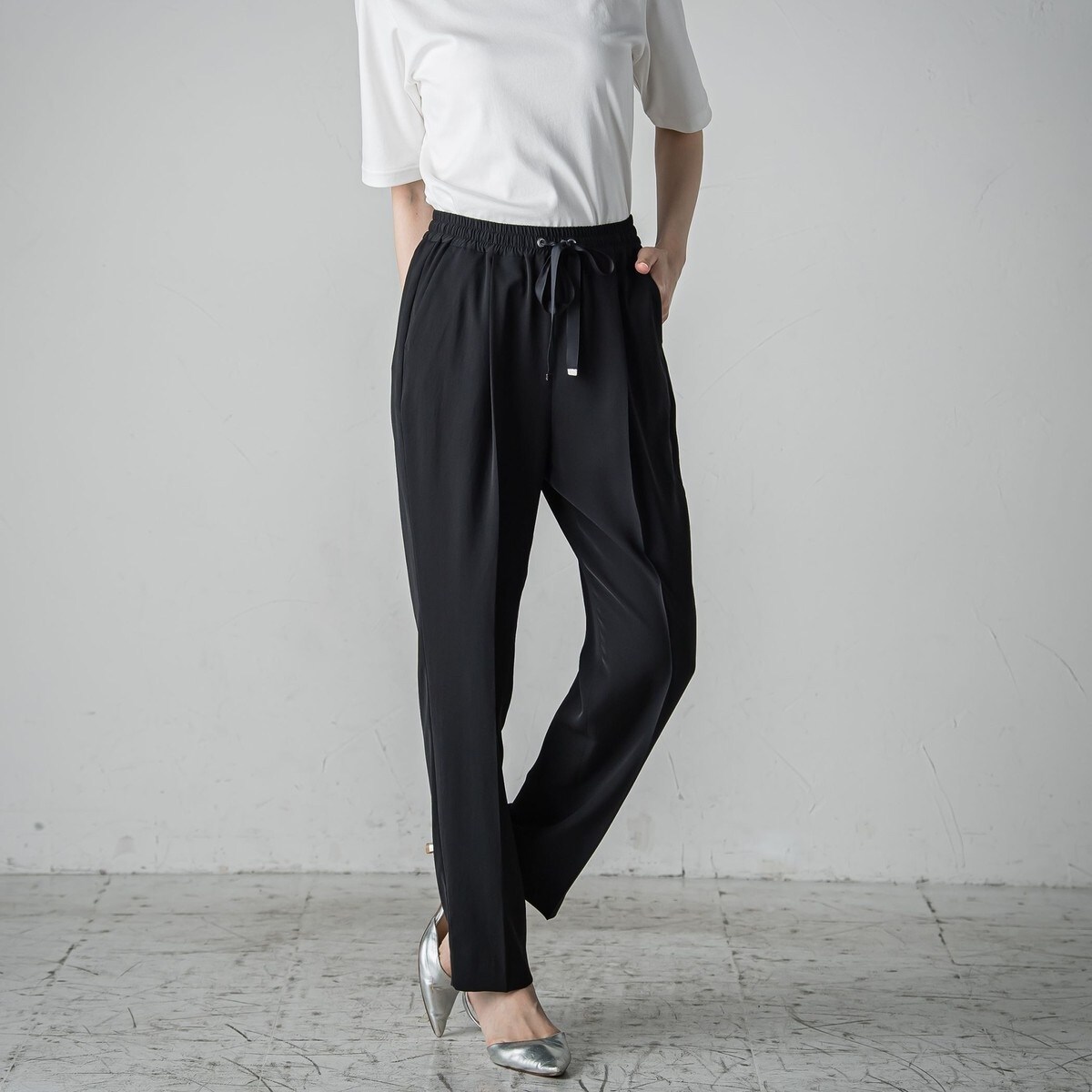 la.f... / ラ・エフ KIRERI快適リラックスパンツ《洗濯機で洗える/接触冷感/UVカット/吸汗速乾》 KIRERIテーパードストレッチパンツ≪セットアップ対応⁄洗濯機で洗える