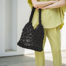 透かし編みトートバッグ