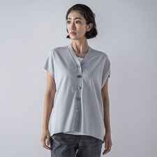 ”一枚でもレイヤードにも”ラメニットジレ≪手洗い可能≫