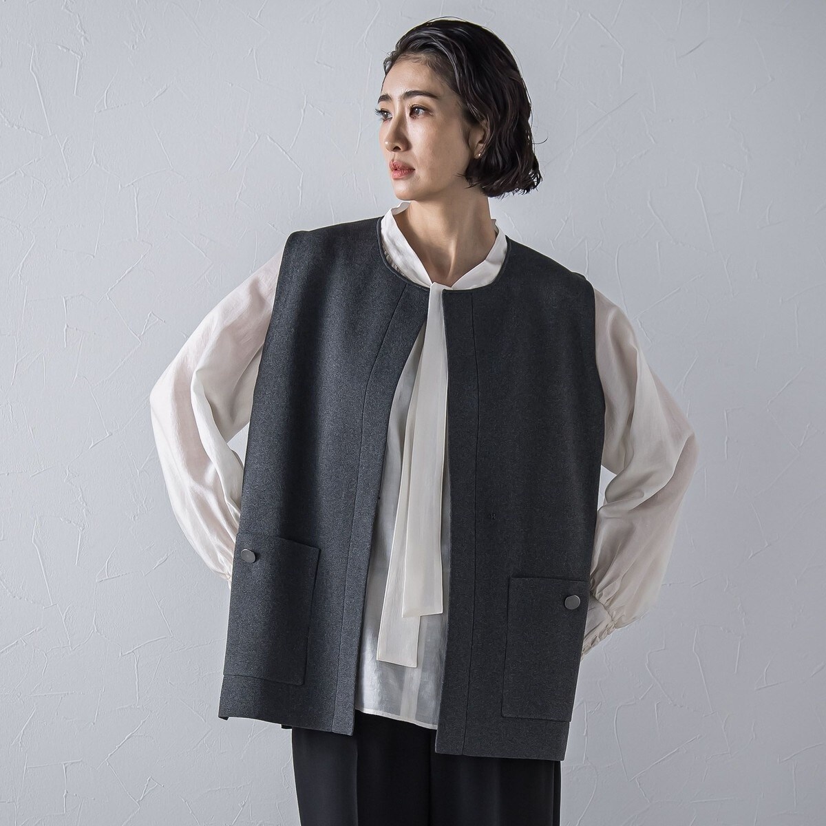 2024AW 美品　ラエフ　ドライギャバストレッチジレ　黒　size2S 2024AW 美品 ラエフ ドライギャバストレッチジレ 黒 size2S
