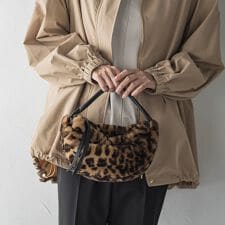 【VIOLAd'ORO】エコファームーン型バッグ