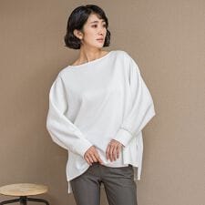 ラエフ(la.f...)の【WEB限定】”もっちり素材”ダンボールドルマンプルオーバー≪手洗い可能≫