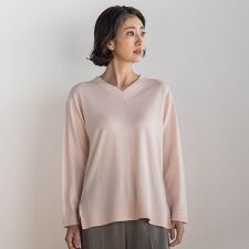 ファインウールVネックニット