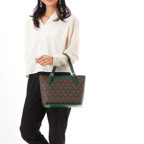 [}C]PATRICK COX o2 nh/pgbNRbNXiPATRICK COXj O[