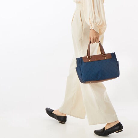 [^:PXLHEGH2]iCfނɃuhACR̃b`vgIWifނgpĂ܂By͂2WAYdl̃g[gƃnh2^WJBzFgfUC̃|CgɂȂĂ܂B