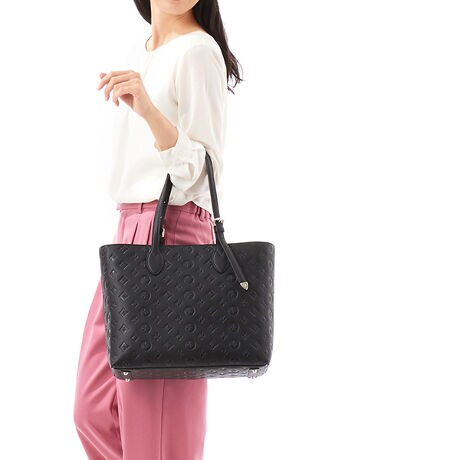 [^:PXLHEHH1]PATRICKCOXIWĩ[ACRjbNȃmOfUCɎdグ܂B^{x[VbNȃg[gV[YB^ƂɃt@Xi[J|PbgdlAɃnh͒߉\łBtHŎgƎ[͂ɂDĂ܂B