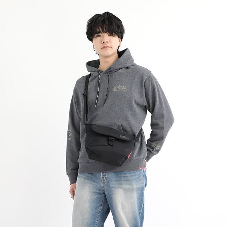 [^:MP1603FZPDHPWP]ɒʋ΁EʊwV[C[WJꂽAPacific CollectionBׂnڂX^CbVȈۂ^CORDURA HP(nCptH[}X|GXe)Cfނō̗pA^[|rj[plg邱ƂōhBX}[gȃfUCɉAVłS̋@\ۗRNVłBE{fB̃CfނɍxyʂCORDURA HP̗pECfނ̗ʂɂ͖hH{A̐ZhEtbvɂ100 Waterproof Tarpaulin Vinyl̗pEF߂郊tNeBuvg̗pAVbNȃfUCECɂȂȂobNJEtbvɃWbp[|Pbg𓋍ځEC[Xy[XɃI[v|PbgƃWbp[|PbgzE500mlybg{g[\EV_[XgbvF70cm-138cmEV_[XgbvF2.5cmE\|PbgF1E|PbgF2