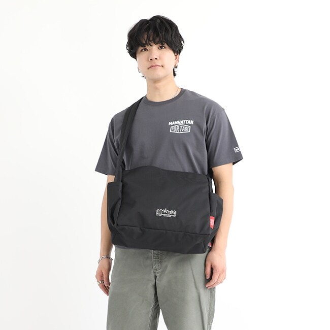 [}C]Ramble Action Bag / Manhattan Portage/}nb^|[e[WiManhattan Portagej BLK