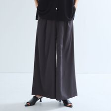 タックフレアパンツ≪手洗い可能≫