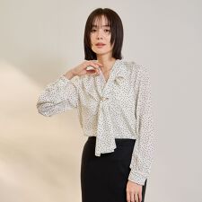 デシンVネックフリルドットボウタイブラウス