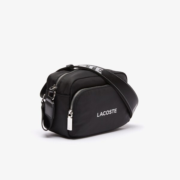 【美品】ラコステ　アクティブナイロン　ボックスショルダーバッグ　ブラック ラコステ LACOSTE アクティブナイロン ボックスショルダーバッグ