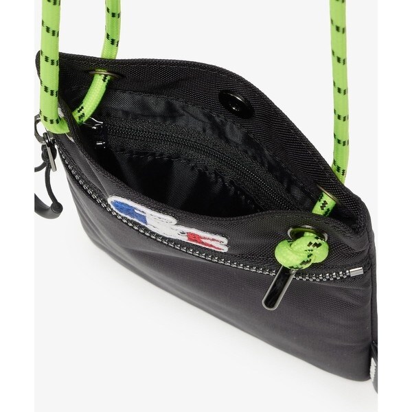 【LACOSTE】コーデュラ縦型サコッシュ BPF01_LSPW_NF1480KP_02100?$