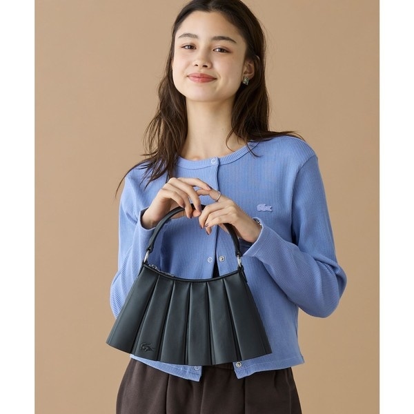 新品　LACOSTE マヘキ レザーショルダーバッグ 三日月型 モノグラム セール】 マヘキ レザーショルダーバッグ / 三日月型ショルダー