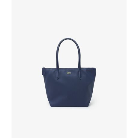 [^ԁFNF2037PM]LACOSTEuh\s̖|VcAL1212B̒ԑfނł鎭̎qn̑gD\`[tɂAG{XPVCSTCYg[gobOłBCRp[gg̓WbvŁAɂWbv|PbgBⒷ߂ɐݒ肵V_[Xgbv́AjłyɌ|\łBViԁEViłȂ܂BSize: L24.5 x H24.5 x D14.5cm