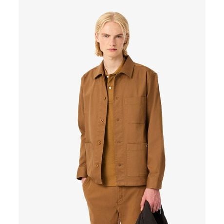 [^ԁFCH9201-10]NVbNȃJo[I[fUCfގgŏiɃAWEۑSɔzI[KjbNRbgdẴR[fCfށE^tȃJo[I[fUC炩ȍא\ŏiɁEfUCANZgƂĂ@\rbOTCỸVR{^E|PbgɃjSpb`zuEOvershirt fitۑSɔzI[KjbNRbĝߍׂȃR[fCfނŎdĂ邱ƂŁA3|Pbg̃^tȃJo[I[fUCȂ߂炩ŏiȕ\ɎdグAE^[EFABƂ̂VGbgɃrbOTCỸVR{^ƍ|Pbg㕔ɓYjSpb`ꂽANZgvXA킹Ci[{gXŃIItpŃAWy߂܂B