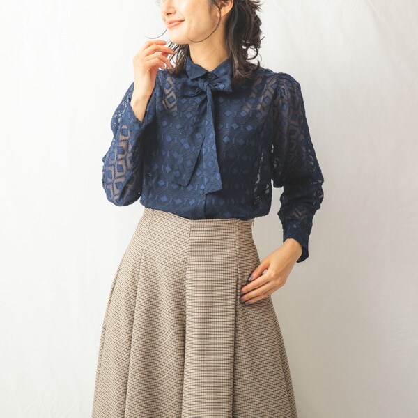 ナラカミーチェ 幾何カットジャガードリボン付きシャツ 長袖 シアー 4 紺 ナラカミーチェ NARA CAMICIE 幾何カットジャガードリボン付きシャツ