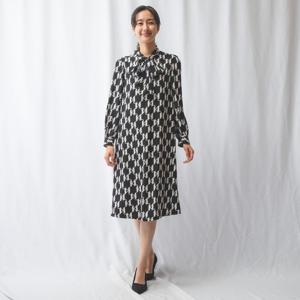 レター風プリントボウタイワンピース | ナラカミーチェ(NARACAMICIE