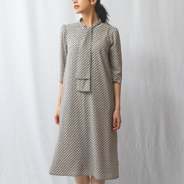 【未使用27500円】ナラカミーチェ♦現行品✨大きめ✨幾何柄ボウタイワンピース NARACAMICIE】幾何柄ボウタイワンピース | ナラカミーチェ(NARACAMICIE