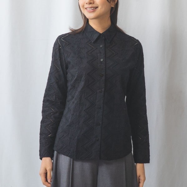 サークルレースプルオーバーブラウス | ナラカミーチェ(NARACAMICIE