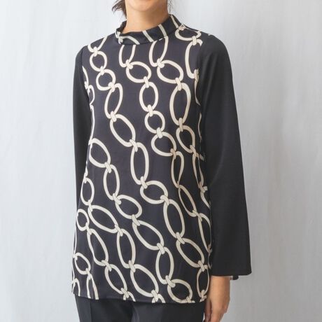 [^ԁF30-42-31-532]CpNĝ傫ȃ`F[vgAّfގgŋJbg\[B[X^hJ[ŏiȈۂoB\tgACVGbgƂ肪B钅ȂǁAlXȑ̌^Jo[̗vf𐷂荞񂾒܂킵₷|CgłBobÑRV[t@Xi[Œւ₷ApƂۂɁBFŃJWAIP[WɂƁALX^COy߂ACełB