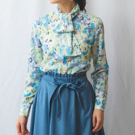 [^ԁF30-51-01-906]؂₩ȉԕ\tgȃX[L[g[ŕ\l͋̕CYuEXBѕɂėlXȕ\y߂{E^CfUCŁAX^CO̕L܂Btg{^ɂ̓uhSB{gXɃ^bNCƂɃVGbgȂ悤AEGXgׂ߂ɐ݌vĂ܂BR[fBl[gɎ邾ŁAV[Y炵ACełBEEXgb`ȂEJ[WJ̓sNAu[ETCYWJ0(S)7E1(M)9E2(L)11E3(2L)13E4(3L)15E5(4L)17