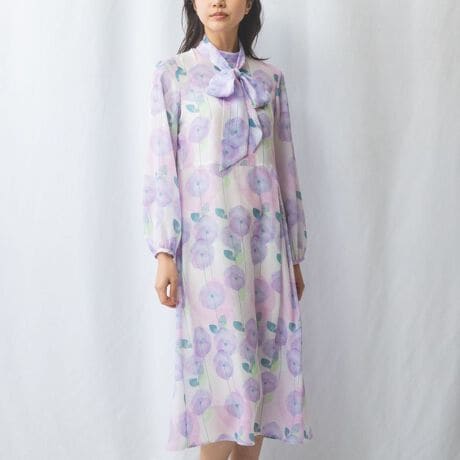 [^ԁF32-51-54-583]ʉ̂悤ȒWJ[ŕ\ꂽt[vgs[XB߂̈ʒũEGXgؑւX^CAbvČ|CgBXJ[gɂ͏^bNAjAX̂VGbgɎdグĂ܂Bfނ̃{̓xg{E^CƂĂpłāAX^CÕAWy߂̂BWPbgHD΂dɁAx̂o₨Ă΂V[ɂƃ}`Ɋ􂵂Ă1łBEJ[WJ̓IWAp[vETCYWJ1(M)9E3(2L)13