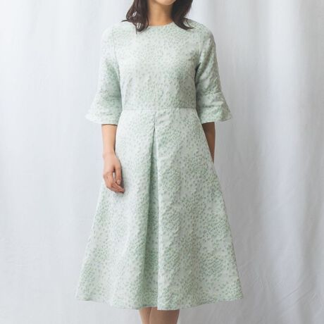 [^ԁF32-51-54-591]ȏԕl̉炵oAyWK[hñs[XBKxȃnAEGXgɃ^bNXJ[gxX[ûӂVGbgꂢɕ\Ă܂BV[Y炵WDFŁAtF~jȕ͋CoB1ő؂₩ȈۂɌ܂ACełBEJ[WJ̓~gO[ETCYWJ1(M)9E3(2L)13