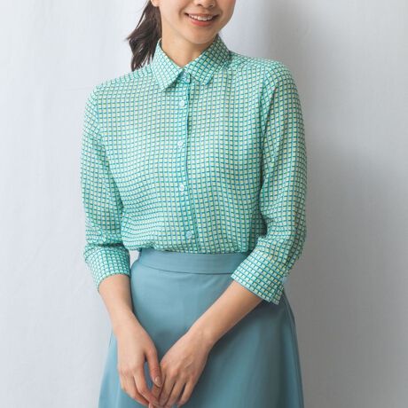 [^ԁF30-51-02-506]tbVȏẴJ[œWJꂽ􉽊wvg̃VcB茳ƌ7ɂȂĂAȈۂ^܂BwʂɎ{ꂽZ^[{bNXv[cRȗ̊oBx[VbNȃM[J[iȃX^COւƓ܂BgbvXƂĂ͂AHDƂĂg鑽ʂȃACełBEEXgb`ȂEJ[WJ̓CG[Au[ETCYWJ0(S)7E1(M)9E2(L)11E3(2L)13E4(3L)15