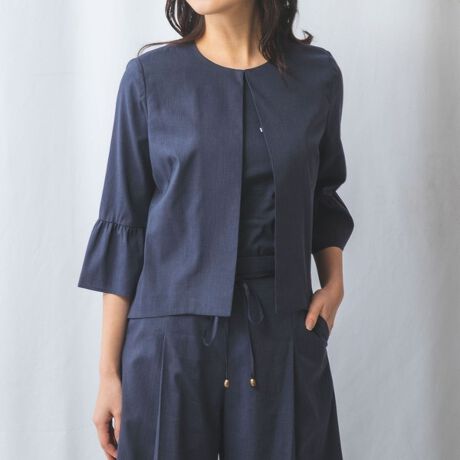 [^ԁF30-51-22-729]̃i`ȎVĉ悤Ȕnfނ𐶂AyHD芴õWPbgBVvȃm[J[ƃ\tgACō킹₷VGbgɁB̃MU[tAŃtF~jȃ[hvX܂BtgzbNŒE₷AX^CÕAWy߂̂̓|CgBV[YƃZbgŒp邱ƂŁAGKgȒȂɌ܂܂BEJ[WJ̓uEAlCr[ETCYWJ1(M)9E3(2L)13E4(3L)15