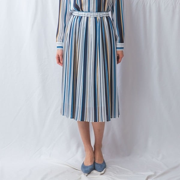 ボックスプリーツセミタイトスカート | ナラカミーチェ(NARACAMICIE