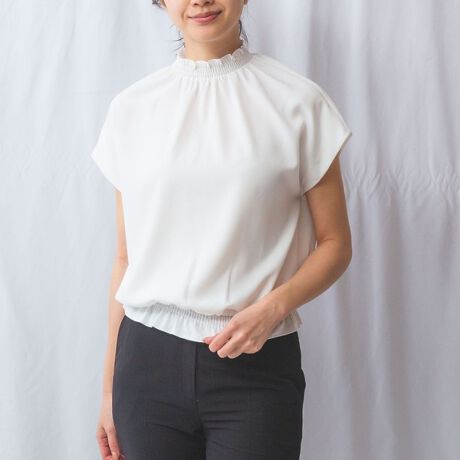 [^ԁF30-51-04-951]݂␞ׂ̍V[Oƃtŏ炵C[WouEXB\tgȃtHɎdグt`X[ũ|CgBƂ芴̂VGbgEGXg̃MU[ň߁AX^COɃnvX܂BY킹閃fނgpĂAV[Y炵y₩ȃR[fBl[gy߂1łBEzCGgEXgb`ȂEJ[WJ̓zCGgAO[Ax[WETCYWJ1(M)9E2(L)11E3(2L)13