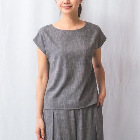 [^ԁF30-51-04-534]̂悤ȕ\ʊ̃Vu[nŎdĂꂽuEXBbNX\tgȃVGbgƁA͋̕CȂ̎nɂ܂Bt`CNȃX[uœ̘r̃CJo[Ă̂|CgBfނ̃pc(30-51-09-563)ƃZbgAbvƂĂȂ\łBVvȃfUCƌy₩ȐAX^COi悭܂1BEȂEXgb`EJ[WJ̓ubNVu[Au[ETCYWJ1(M)9E3(2L)13