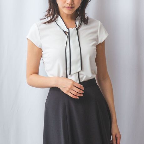 [^ԁF30-51-34-569]oCJ[̃pCsOANZgvX{E^CJbg\[BzFoXɎdグAiGKgȑl̑oBQX[X̃VƃhC^b`ȔGŁAƌy₩ɒp邱Ƃł܂BRpNgȃX[uV[Y炵u₩ȈۂɁB̃JWAg͂߁AdIP[WȂǂ̕LV[ɂ􂵂ĂACełBEzCgEXgb`EJ[WJ̓zCgAubNAlCr[ETCYWJ1(M)9E2(L)11E3(2L)13E4(3L)15