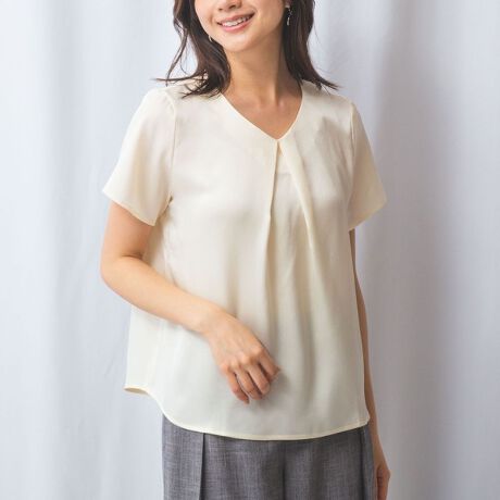 [^ԁF30-51-04-738]^bNANZgvX锼uEXBƓȕ\ƌ򊴂̂V{TeAVvȂiȉ؂₩oB{fBCEȂ_炩ȃVGbgŁAX^CO₷͓̂Iȃ|CgłB[hYfUCŃV[킸ɈpłAJWAȓgIP[WɂƕL􂵂Ă܂BEItzCgEXgb`ȂEJ[WJ̓ItzCgAO[ETCYWJ1(M)9E3(2L)13