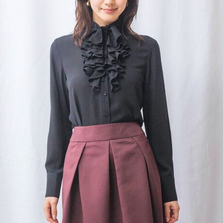 [^ԁF30-52-01-510]Lȃt̕ʊ؂₩ȃW[[bguEXBƃMU[{A_炩ȃnClbÑfUC|CgBV̂W[[bgnŔGǂAY팩fފꂽl̑o܂BVvȂffUCŃR[fBl[gɃANZgvXB̃tŃWPbgƂ킹₷AIItL􂵂ĂACełBEEXgb`ȂEJ[WJ̓ubNAbhETCYWJ0(S)7E1(M)9E2(L)11E3(2L)13E4(3L)15E5(4L)17