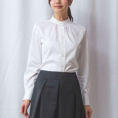 [^ԁF30-52-01-703]sR[X̉X^hJ[iȊÂvX钷cCVcBMU[{Ƃŏ_炩ȕ\̂镵͋CɁBwʂ̃_[cƂVGbgoĂ܂B̂N[ȃbNXŁAV[킸Ɋ􂵂Ă̂͂̂ЂƂB[h[uɐꂽ񂵗͂̍ACełBEEXgb`EJ[WJ̓zCgETCYWJ0(S)7E1(M)9E2(L)11E3(2L)13E4(3L)15