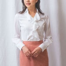 【NARACAMICIE】ツイル襟付きフリル長袖シャツ