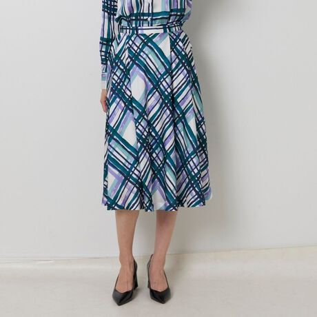 [^ԁF30-52-08-923]Tefނ̂ӂƗhtAVGbgiɌXJ[gBʉ̂悤ȗVѐŜ`FbNڂ܂BEGXg㕔̓SdlŒ߂ȂATCht@Xi[ɂ蒅EmXgXBVvȃgbvXƍ킹邾łT}ɂȂAfނ̃gbvX(30-52-01-912A30-52-01-913)ƃs[XɒȂ̂߂łBEJ[WJ̓O[AsNETCYWJ1(M)9E3(2L)13E4(3L)15